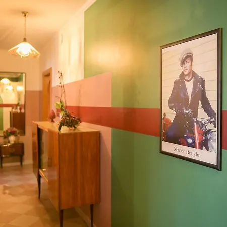 Apartment 1970