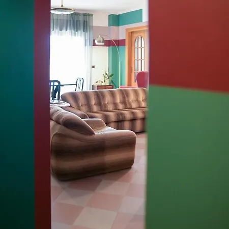 1970 Apartment *